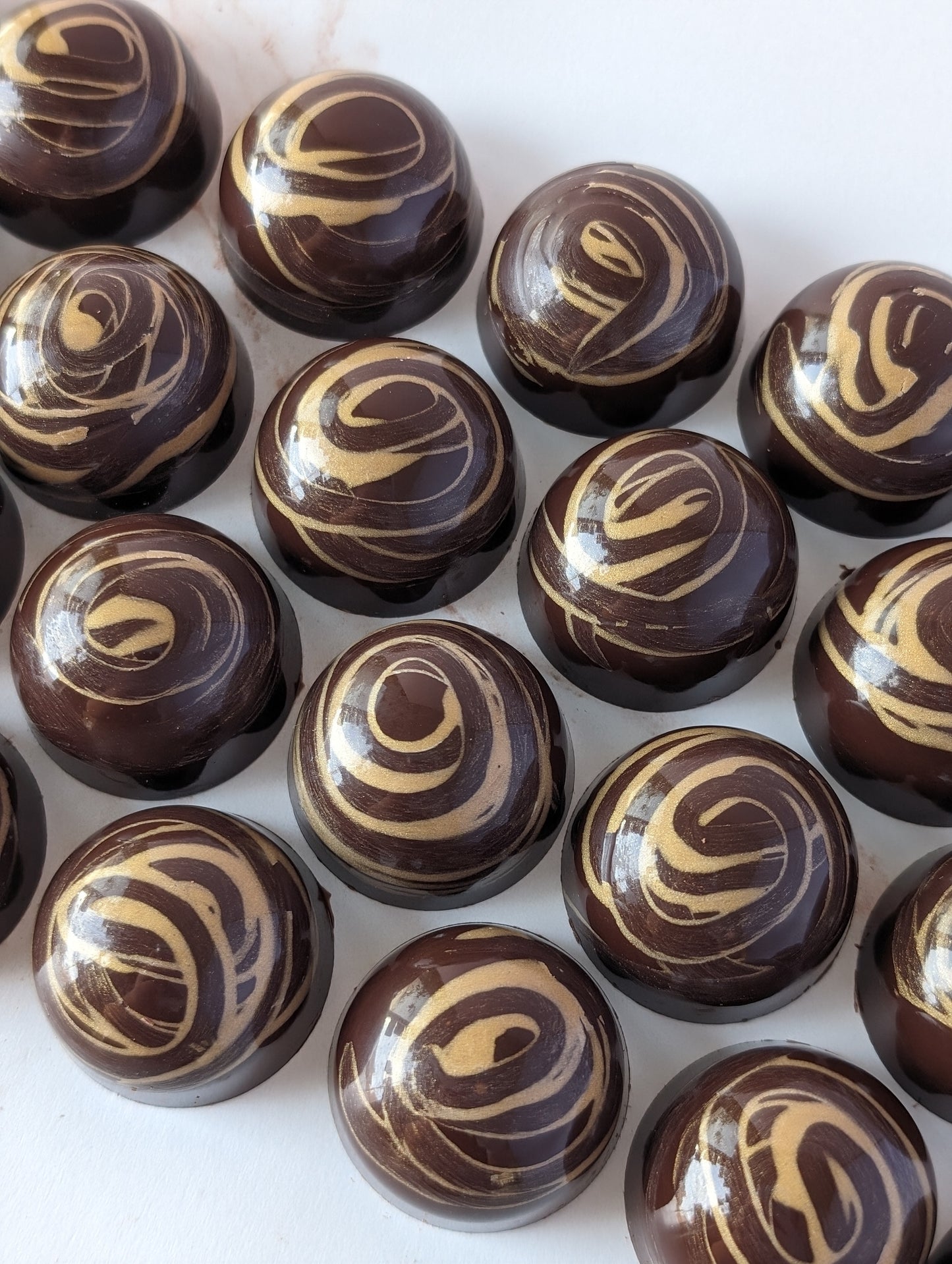 VEGAN FRIENDLY BONBON BOXES