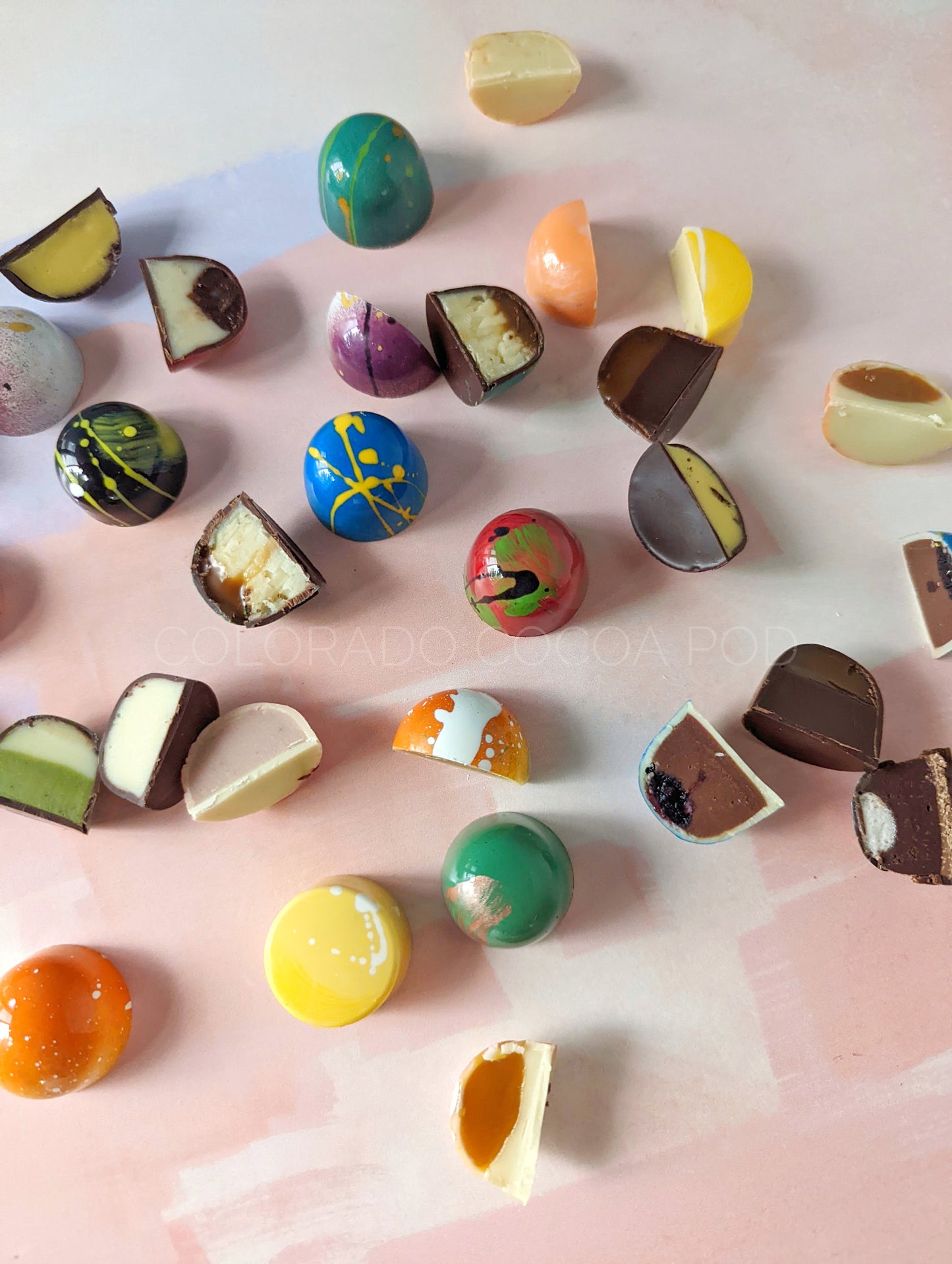 ASSORTED PRE-MADE BONBON BOXES