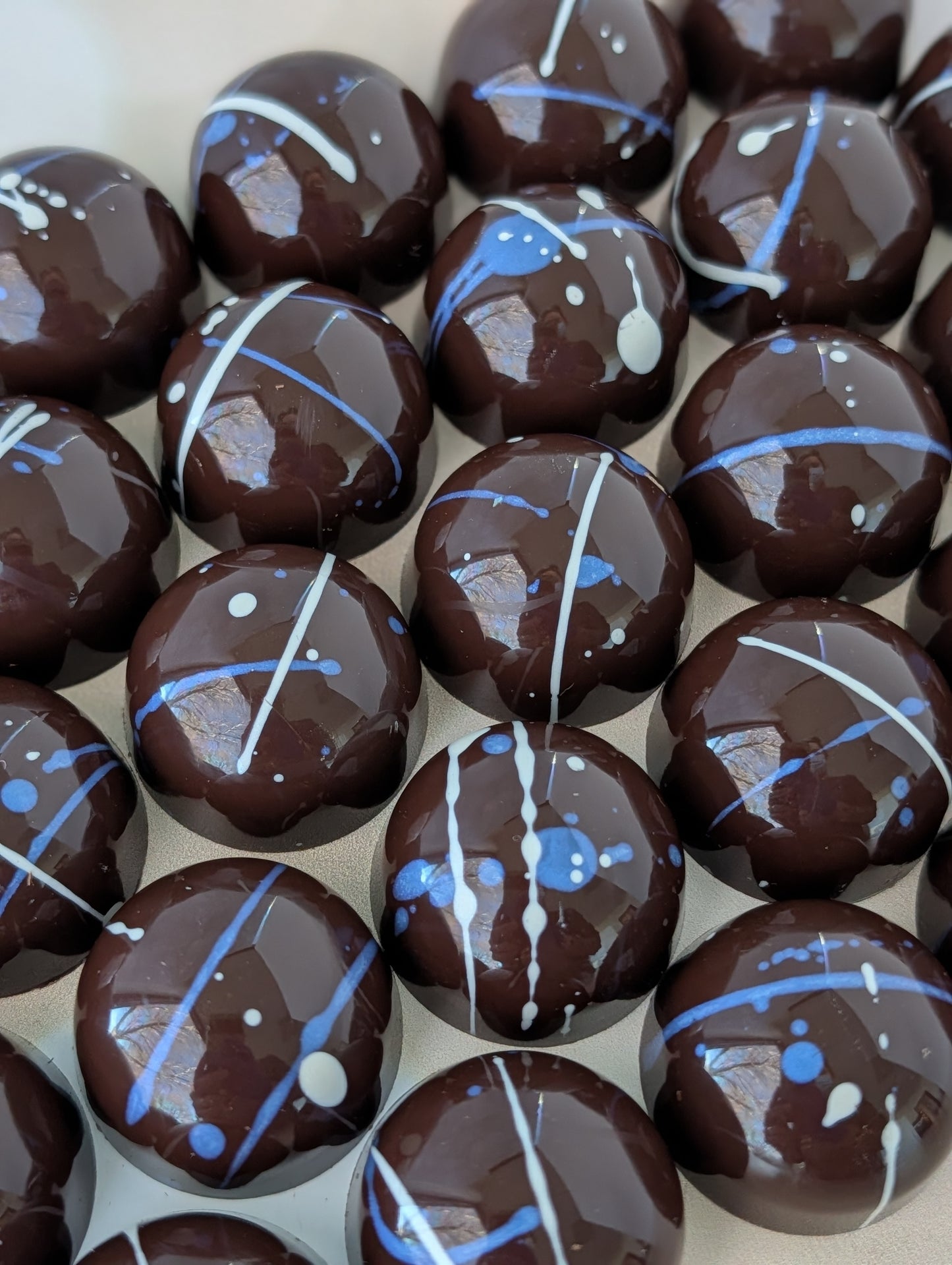 VEGAN FRIENDLY BONBON BOXES